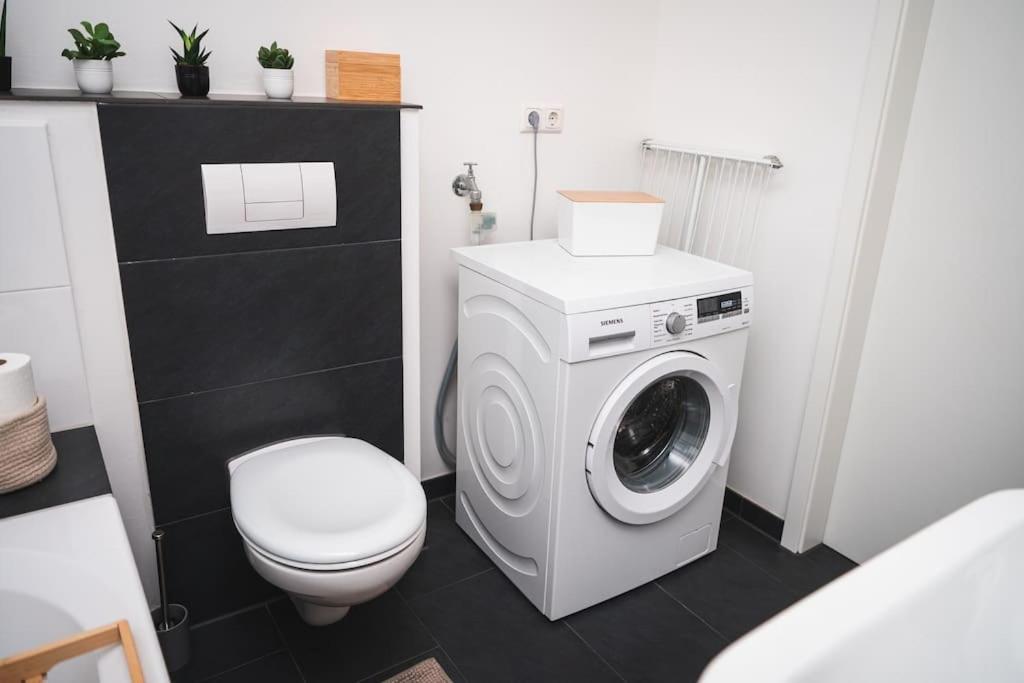 Traumwohnung Im Koelner Sueden Hürth Exteriör bild